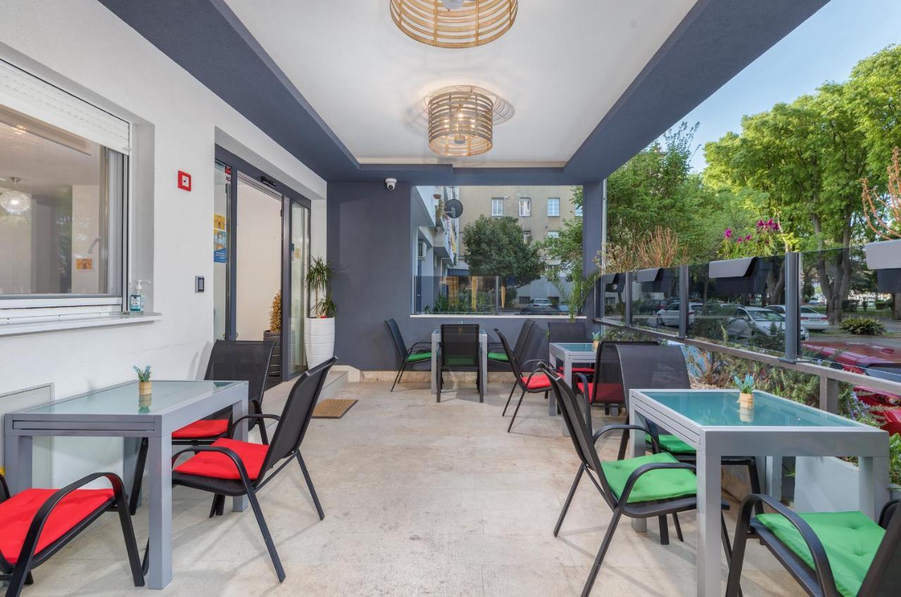 Marine Lux Apartments Pula Exterior photo