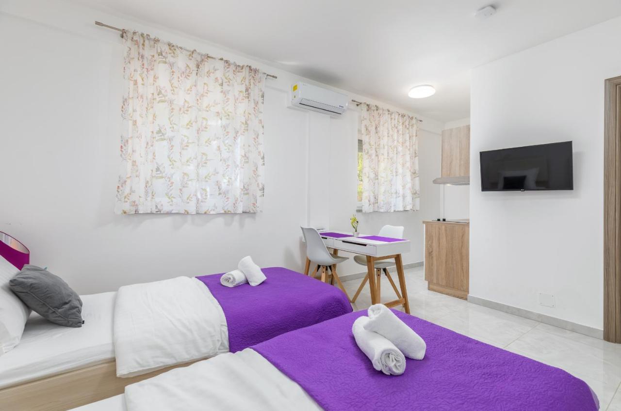 Marine Lux Apartments Pula Exterior photo