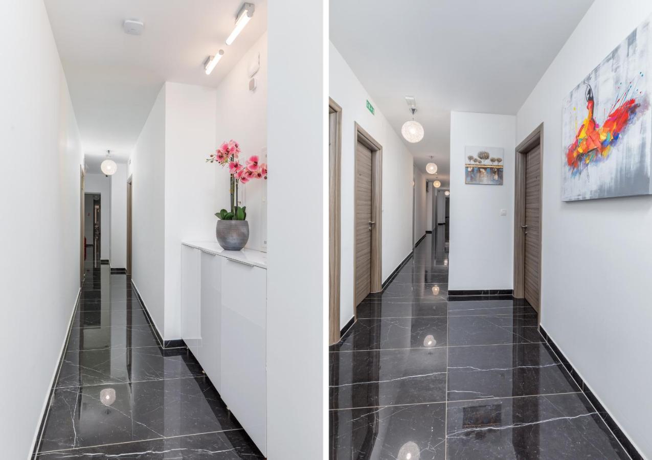 Marine Lux Apartments Pula Exterior photo