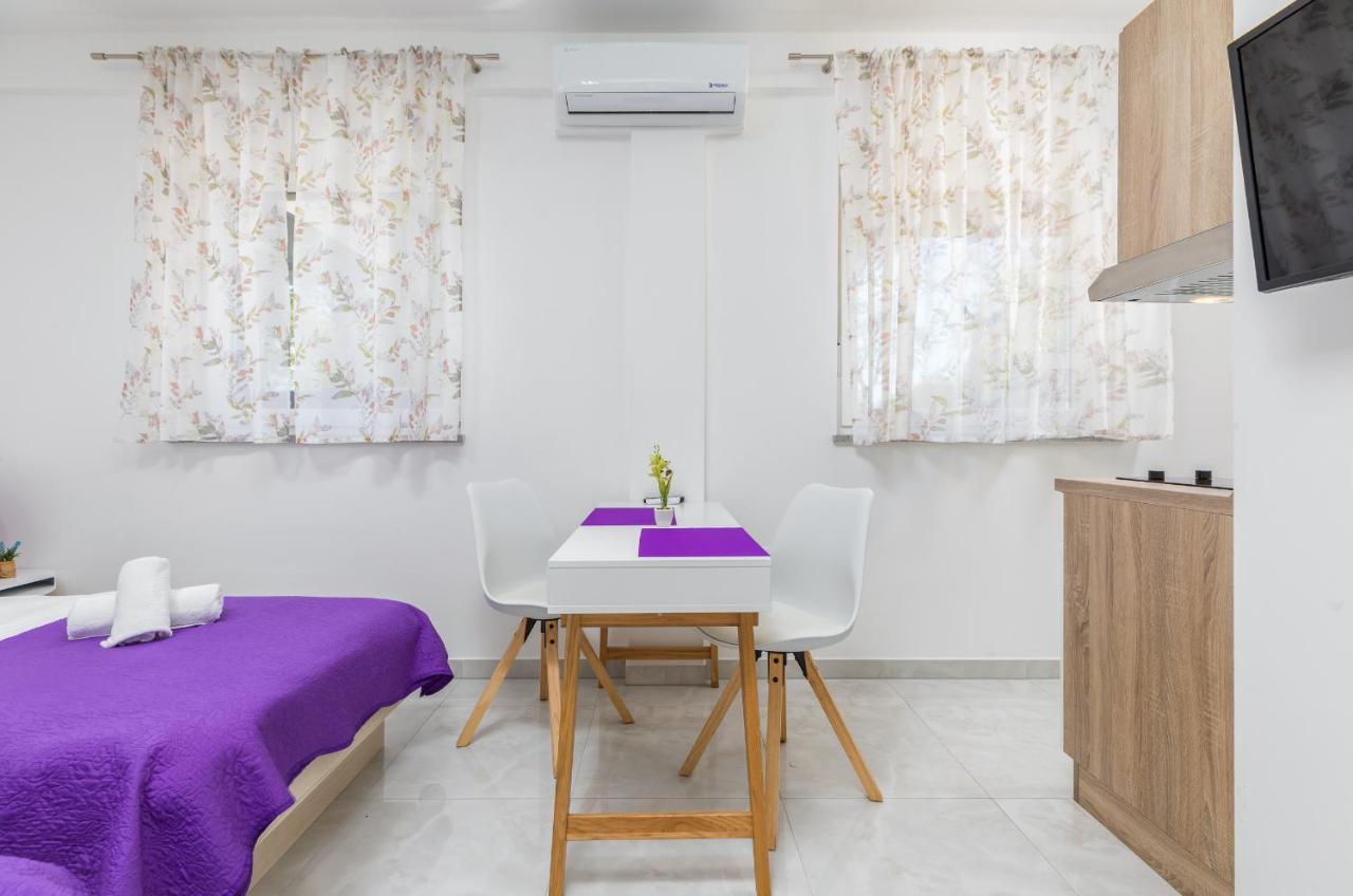 Marine Lux Apartments Pula Exterior photo